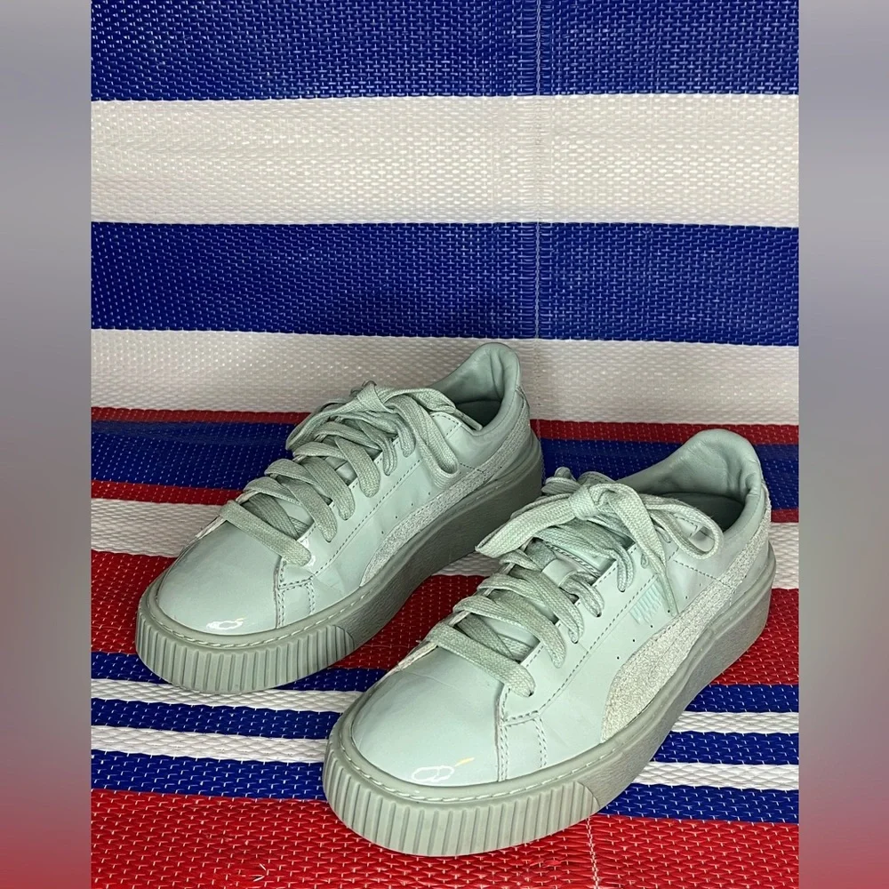 PUMA - Women's Mint Green Leather Basket Platform Sneakers Size 7.5 Shoes Unisex